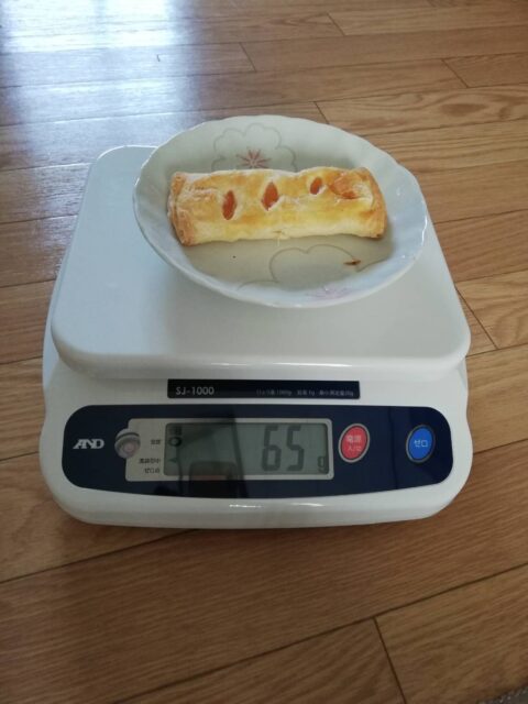 【実験】ラグノオの「パティシエりんごスティック」は、りんご何個分? アップルパイ表紙