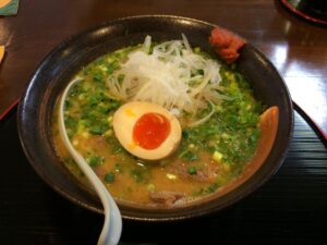 馬肉ラーメン:青森県のご当地グルメの魅力に迫る 27186568_s