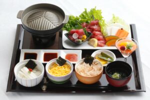 深浦マグロステーキ丼:青森の海の恵みが詰まった絶品ご当地グルメ マグステ丼_正面