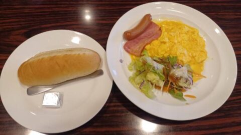 【実食レポ】青森モーニングおすすめカフェ4選! コメダ・モス・ガスト・びっくりドンキーの朝食比較 107418